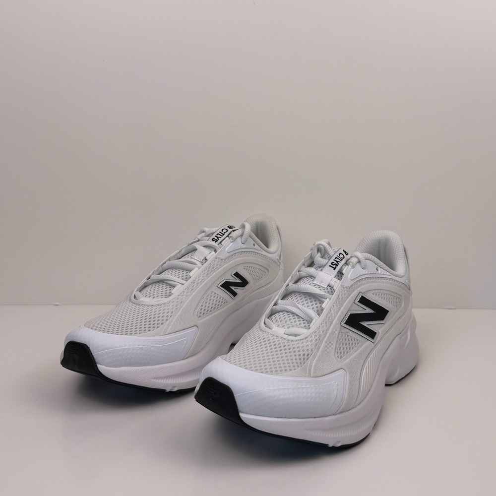 New Balance CTLYST Running Shoes Women's Size 8.5 D Wide White/Black WCATLW1 - Picture 5 of 6